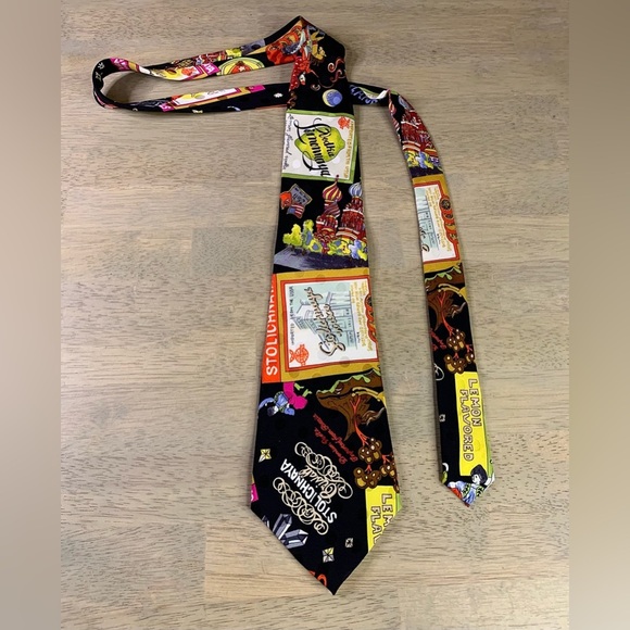 1990 Nicole Miller Silk Necktie Black Advertising Bottles of Russian‎ Vodka - Picture 4 of 6